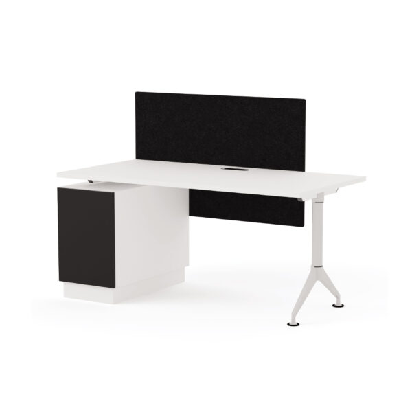 A leg with half-full screen&base cabinet