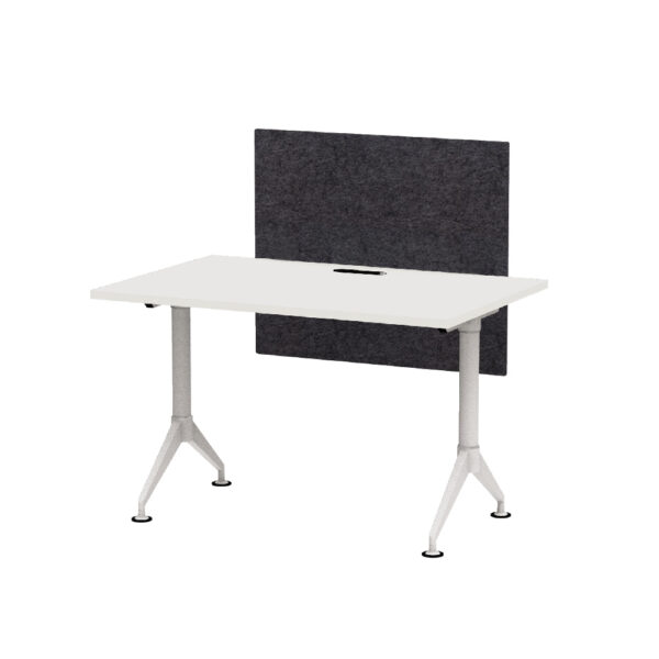 A leg with half screen